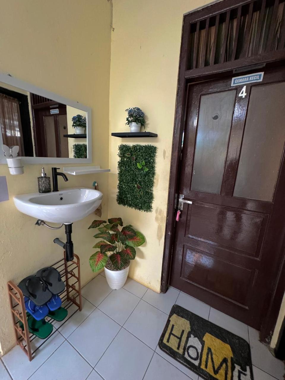 Ardian House Jepara Værelse billede